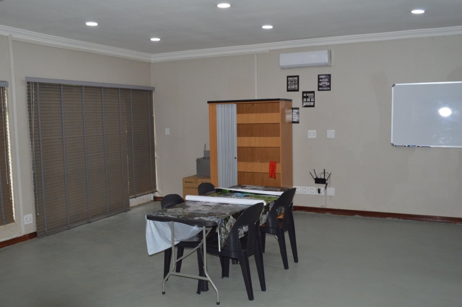 4 Bedroom Property for Sale in Flimieda North West